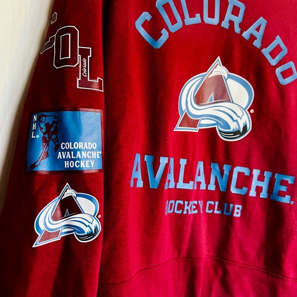 NHL Colorado Avalanche Maroon Sweater - Picture 2 of 6